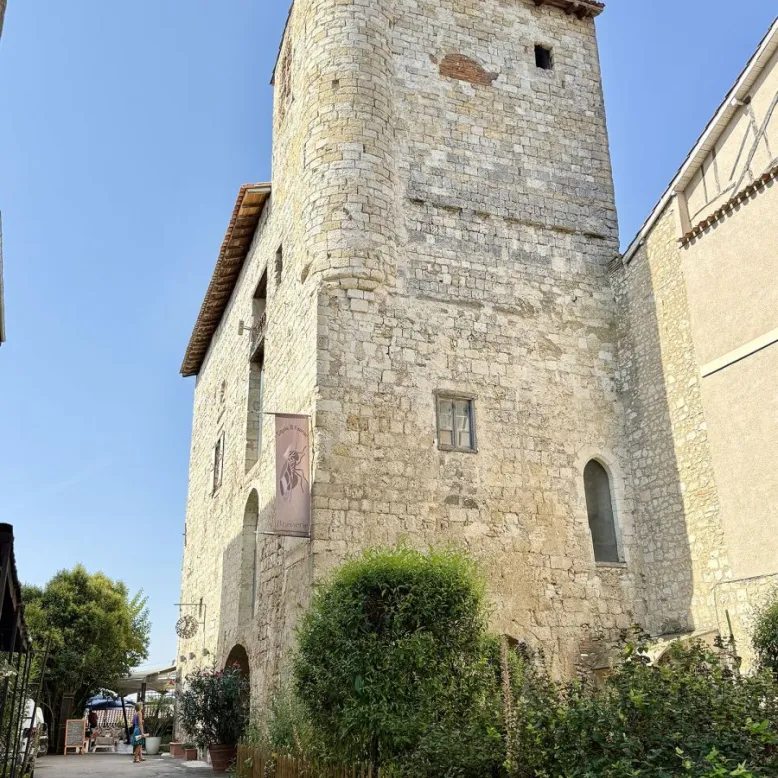 Tour d'Albinhac