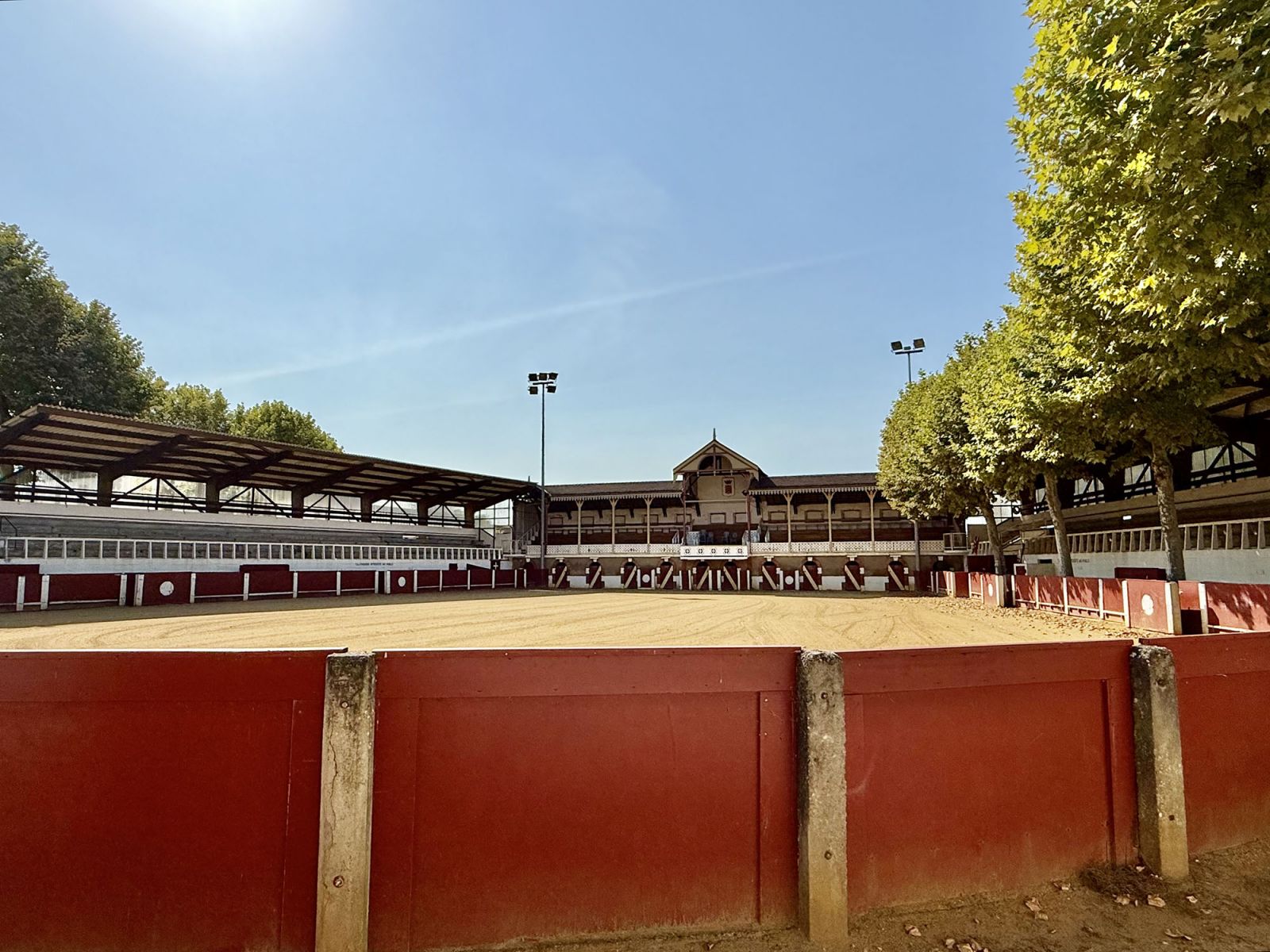 Arènes de Cazaubon