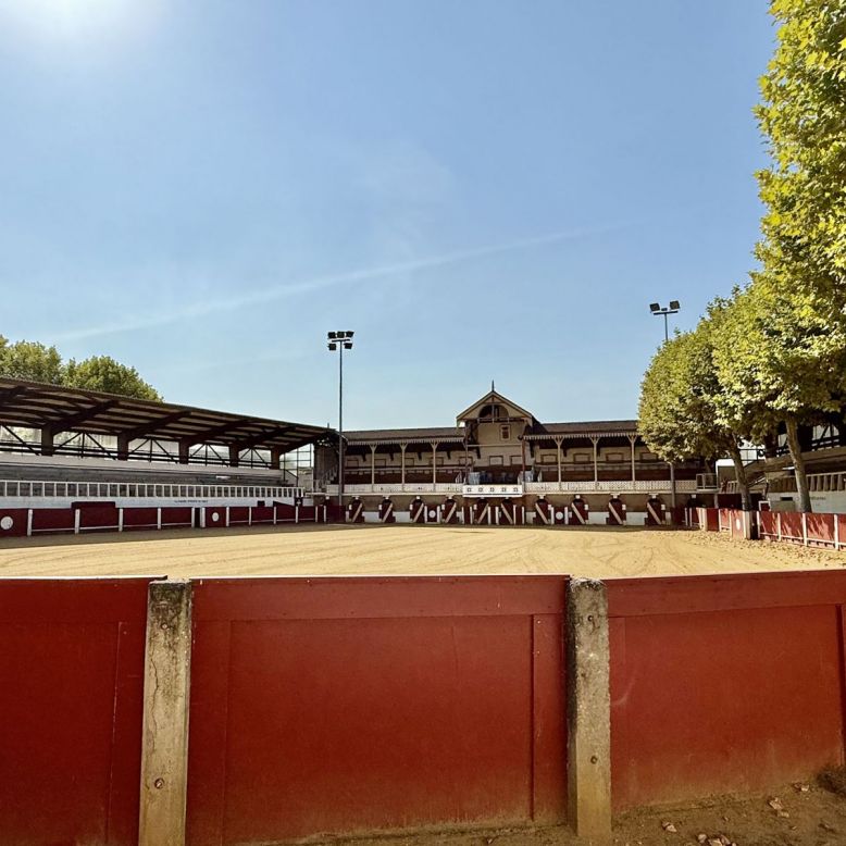 Arènes de Cazaubon