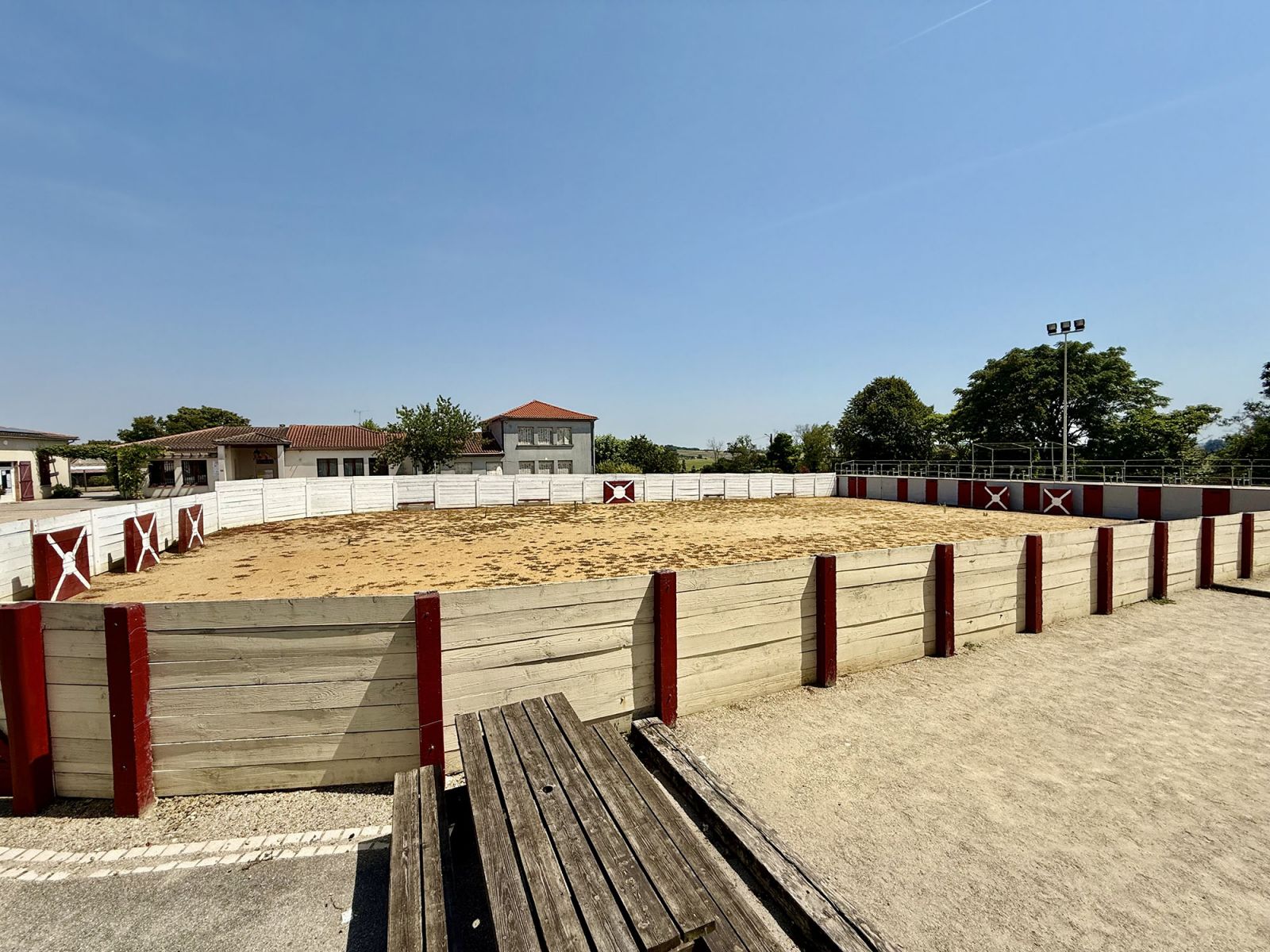 Arènes de Gazaupouy