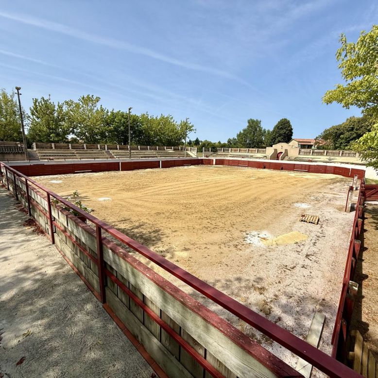Arènes de Toujouse