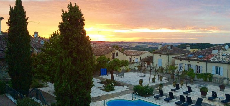 Logis Hôtel de Bastard