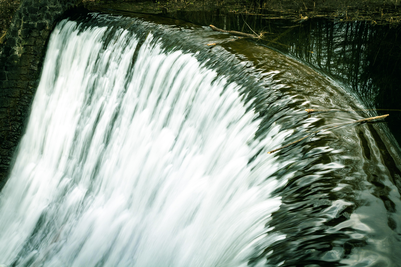 The water of the island of Ager