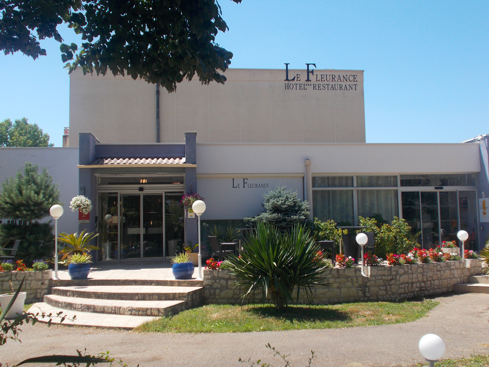 Logis Hôtel le Fleurance