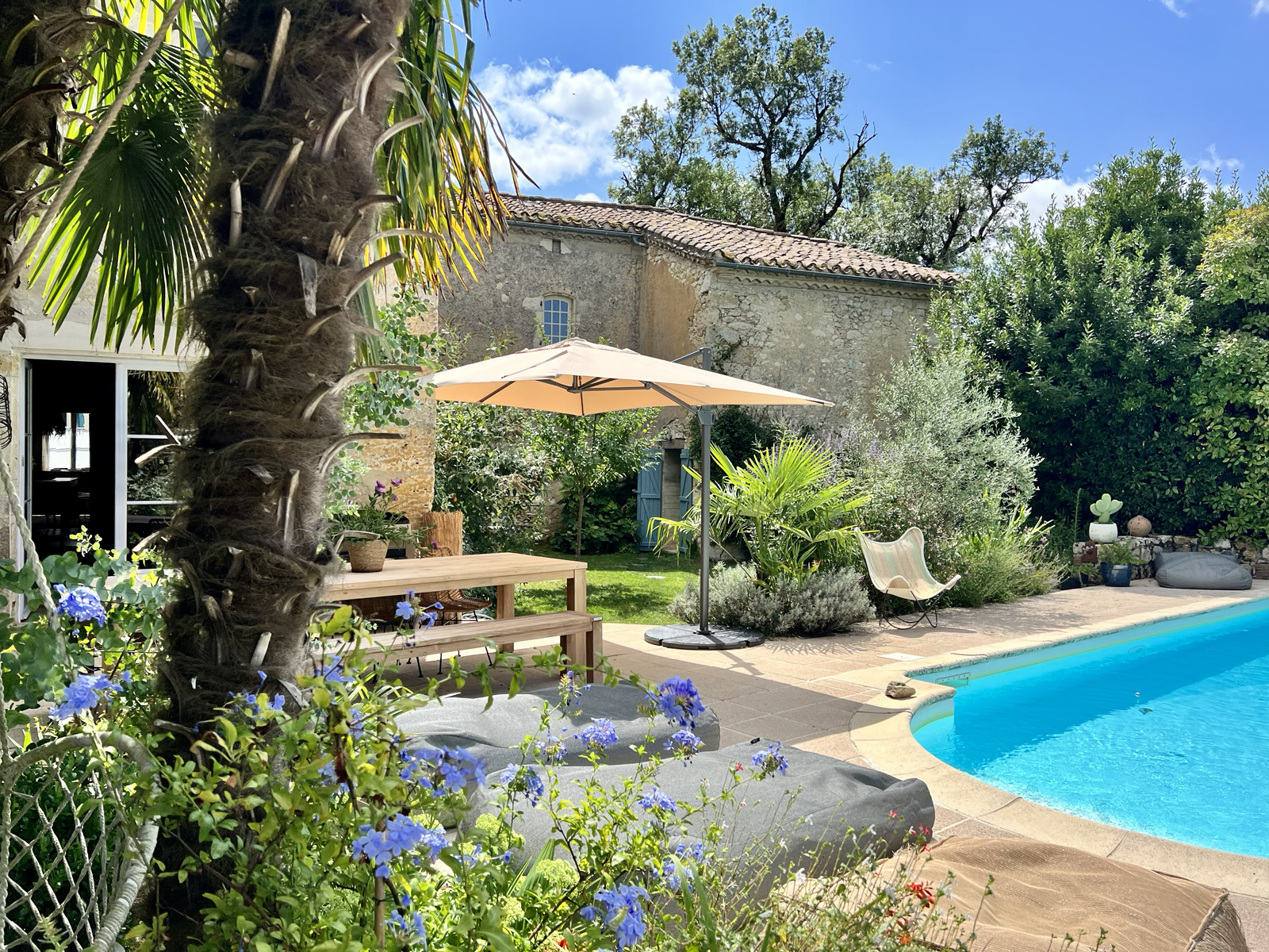 La Batisse de Simone, charmant gîte avec piscine à La Sauvetat - Charmant gîte restauré au style boho chic avec piscine à La Sauvetat
