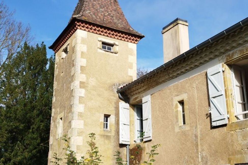 La Castagnère by L'Os y Thym