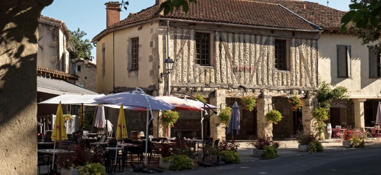 Fourcès