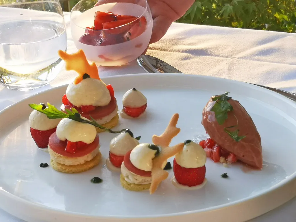 Dessert fraises domaine de nazere