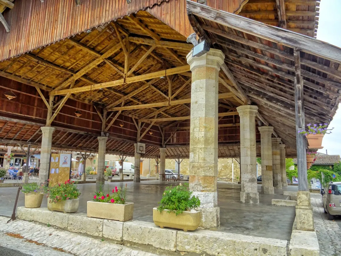La Halle de Monfort