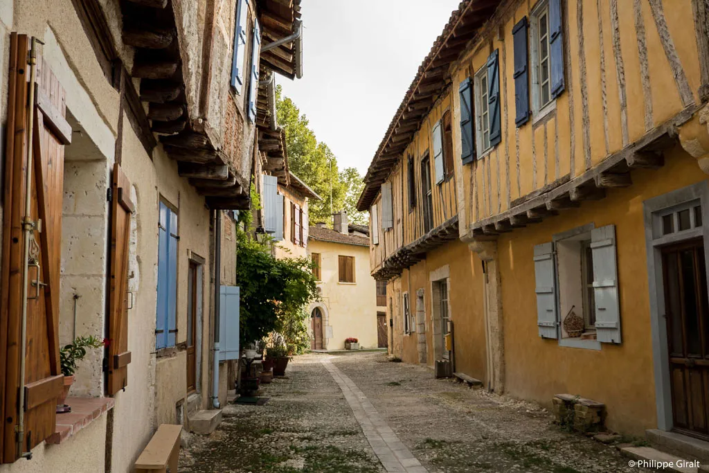The pretty streets of Sarrant