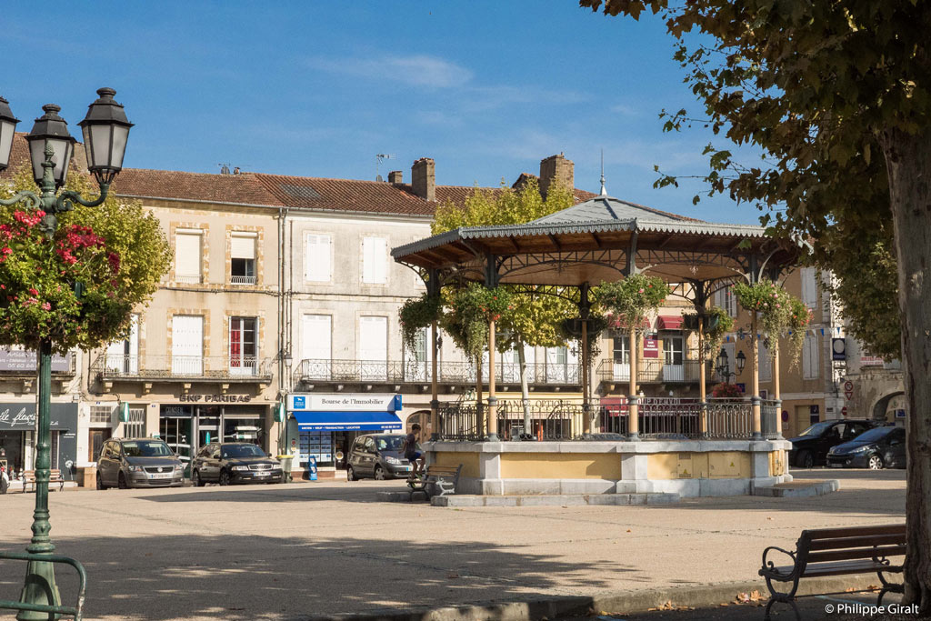 Mirande, centre ville